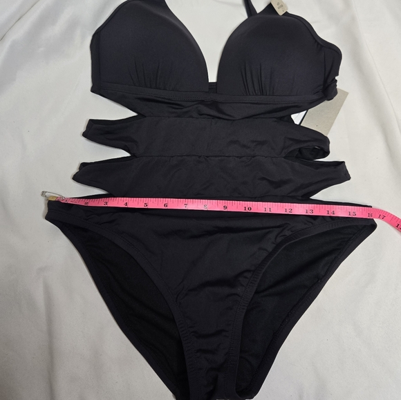 NEW Kenneth Cole black cut out tummy control push up‎ one piece swimsuit  L - Picture 10 of 11